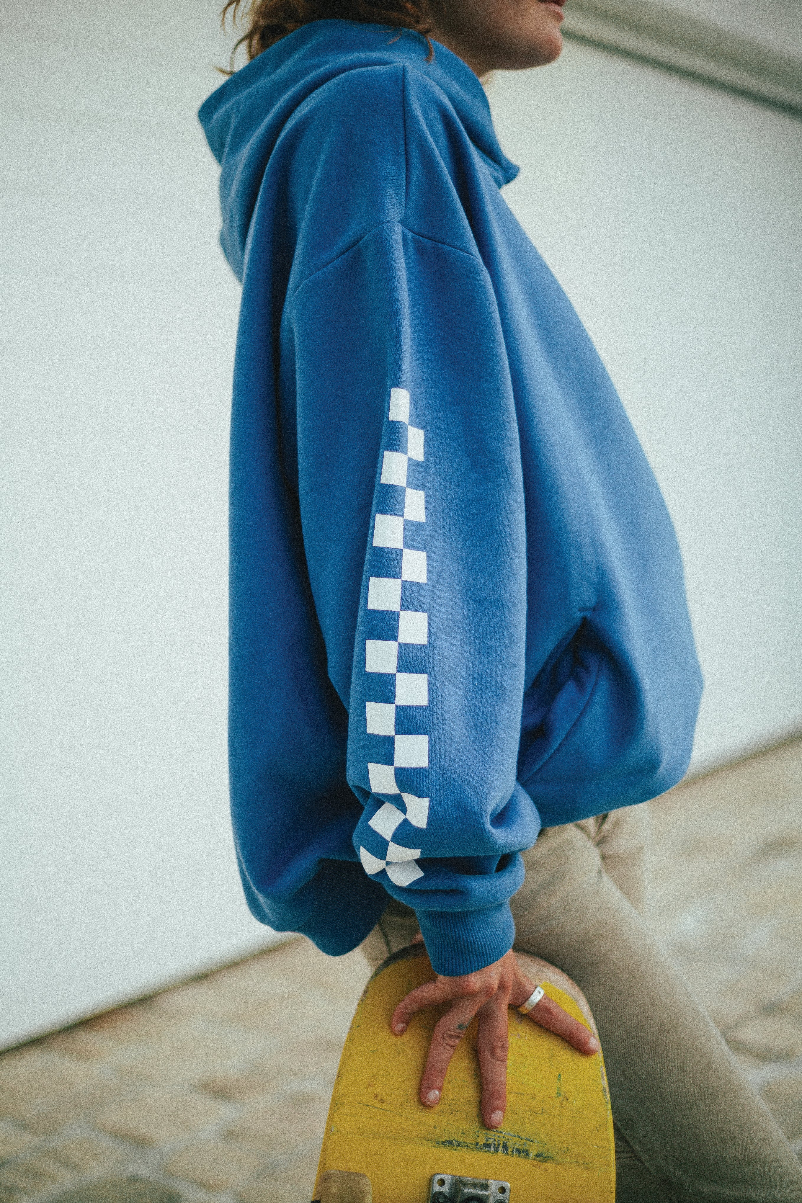 CHECK HOOD