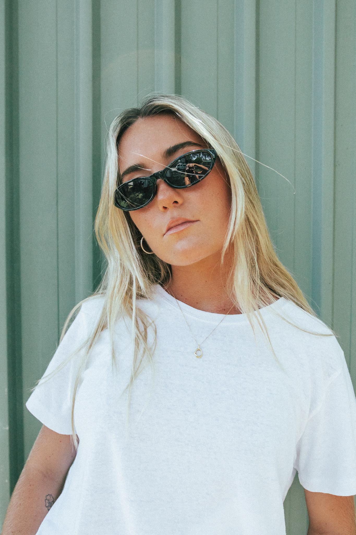 BARBED FRAMES - JET BLACK