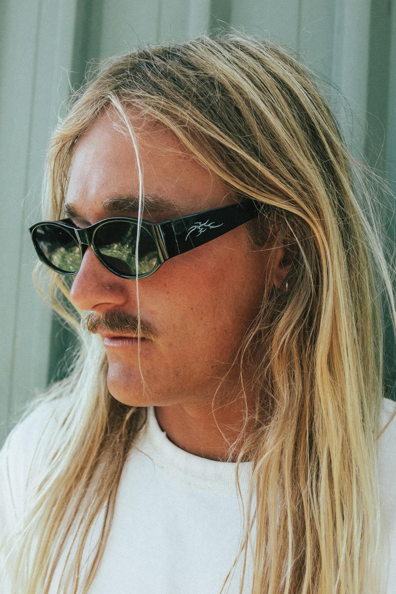 BELLS FRAMES - JET BLACK