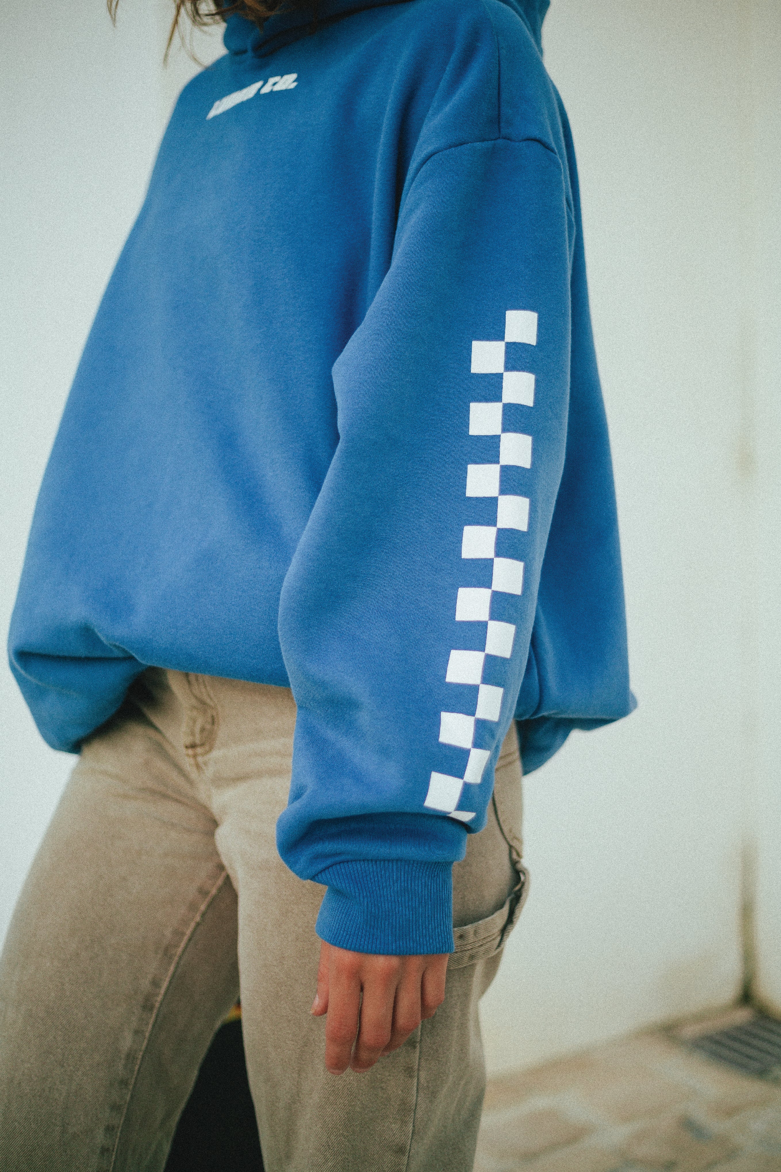 CHECK HOOD