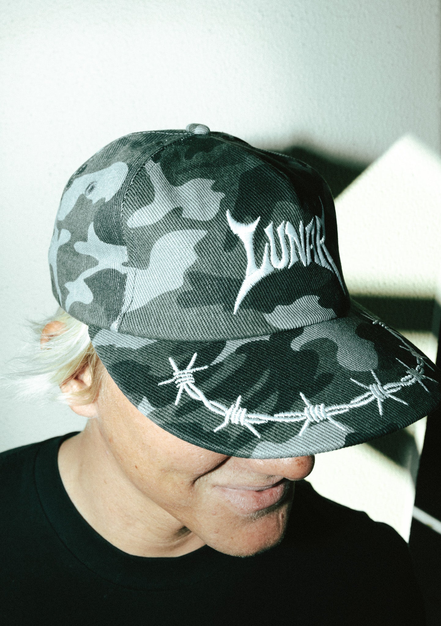 BARBED CAMO 5 PANEL
