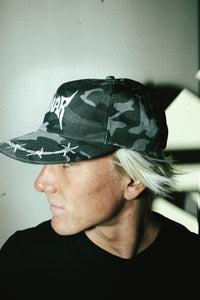 BARBED CAMO 5 PANEL