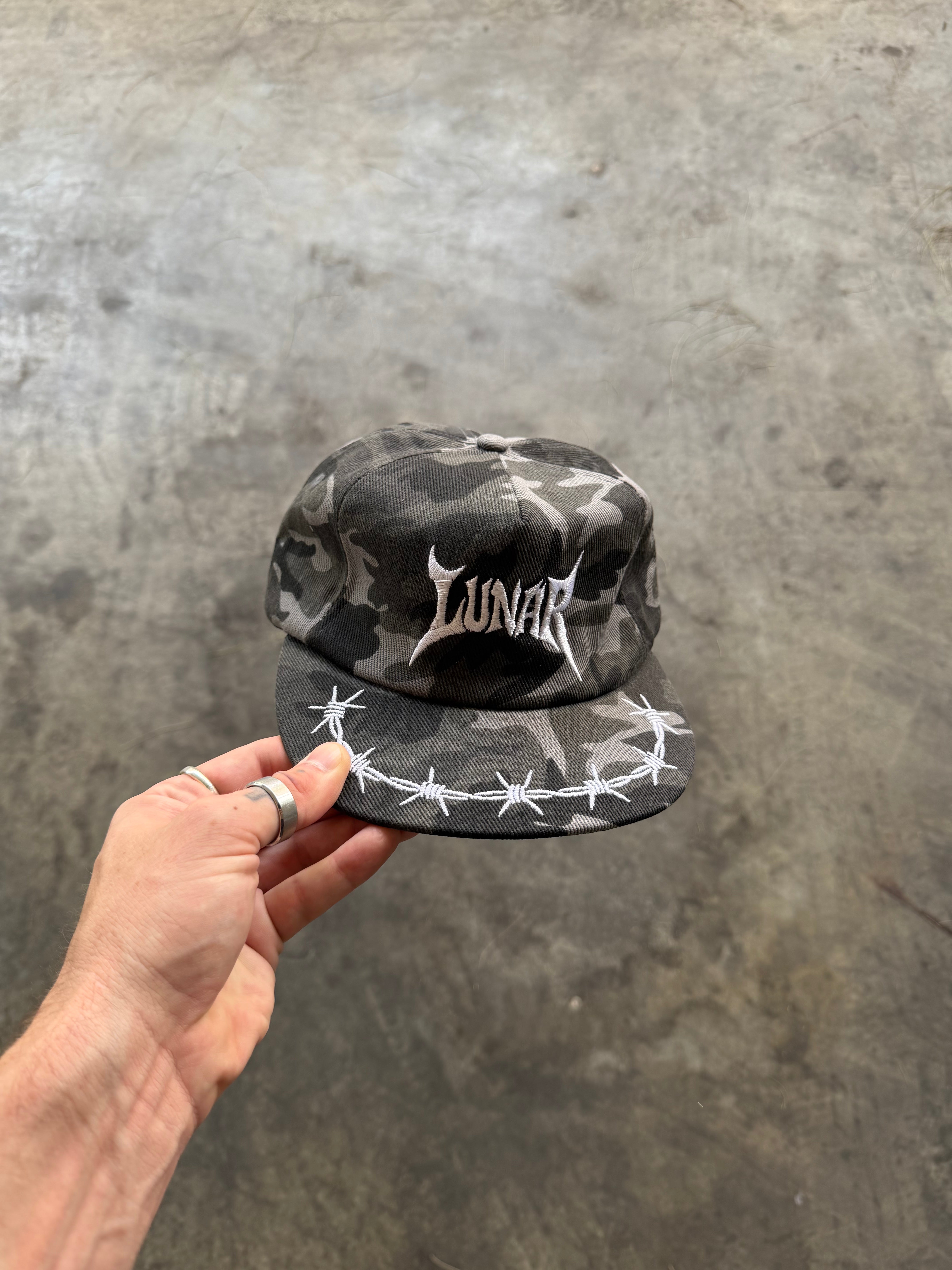 BARBED CAMO 5 PANEL