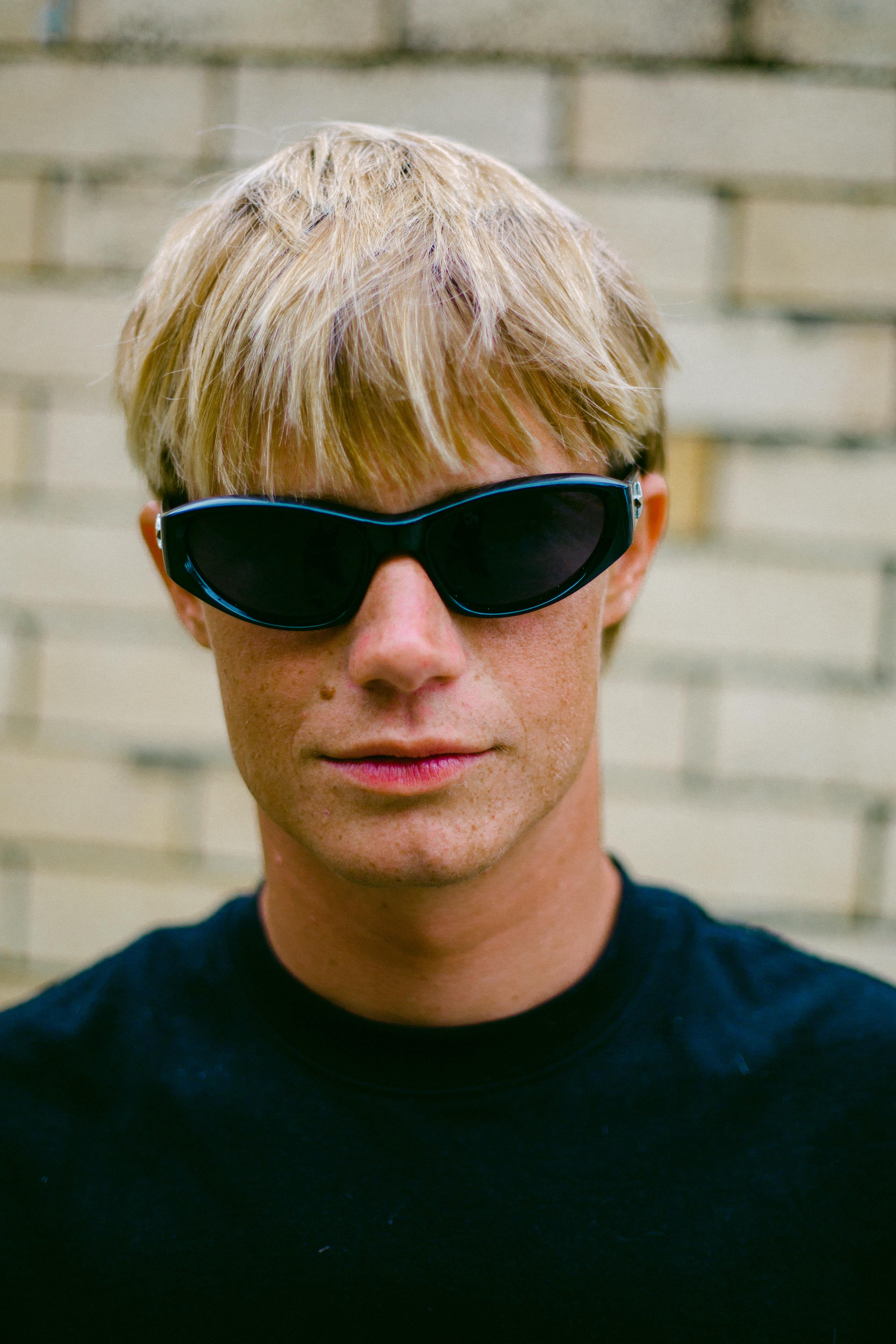 TORQUAY FRAME - JET BLACK