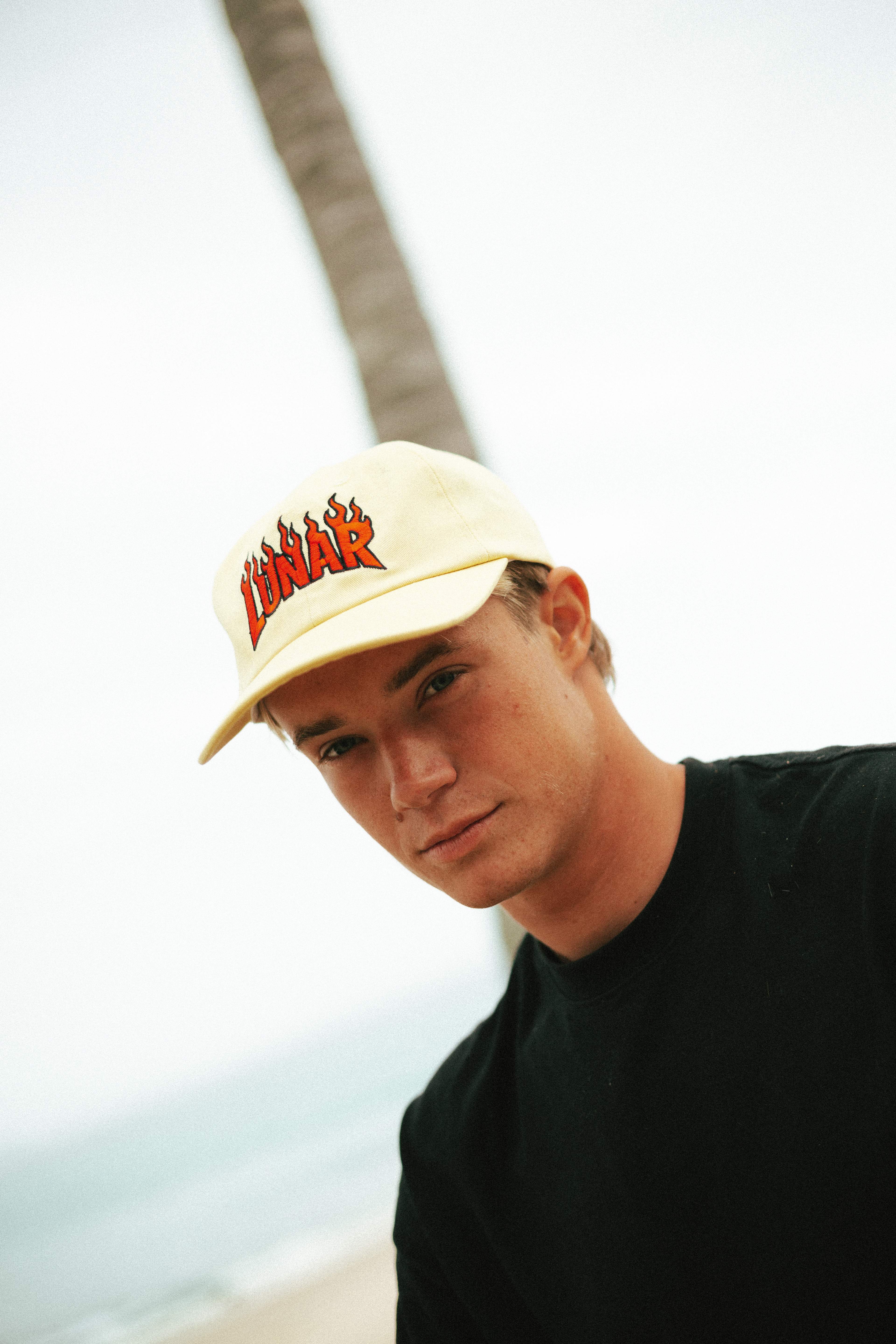 Sunburnt 6 Panel